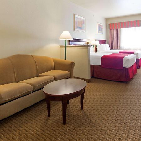 Best Western Quanah Inn & Suites Extérieur photo