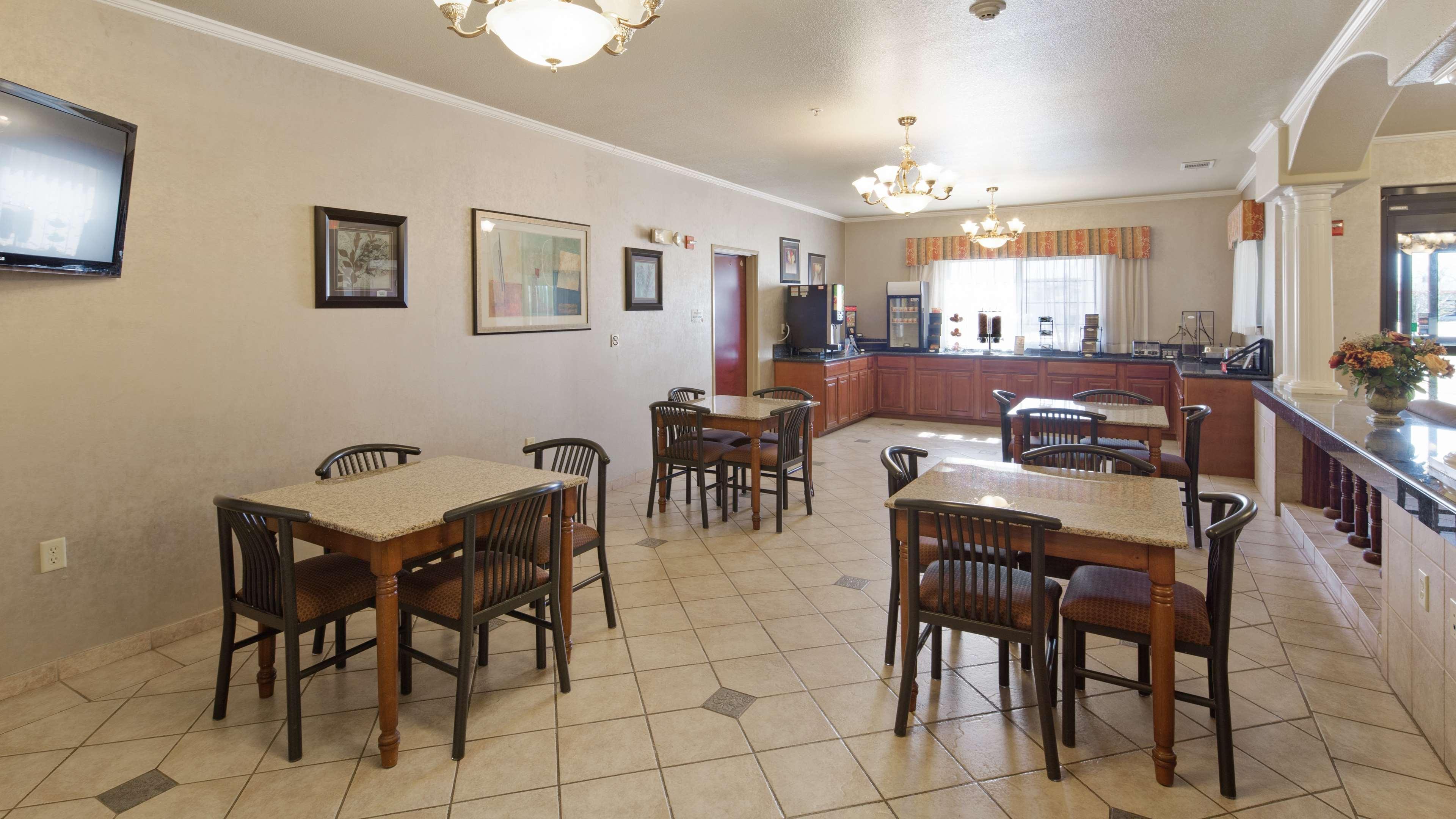 Best Western Quanah Inn & Suites Extérieur photo